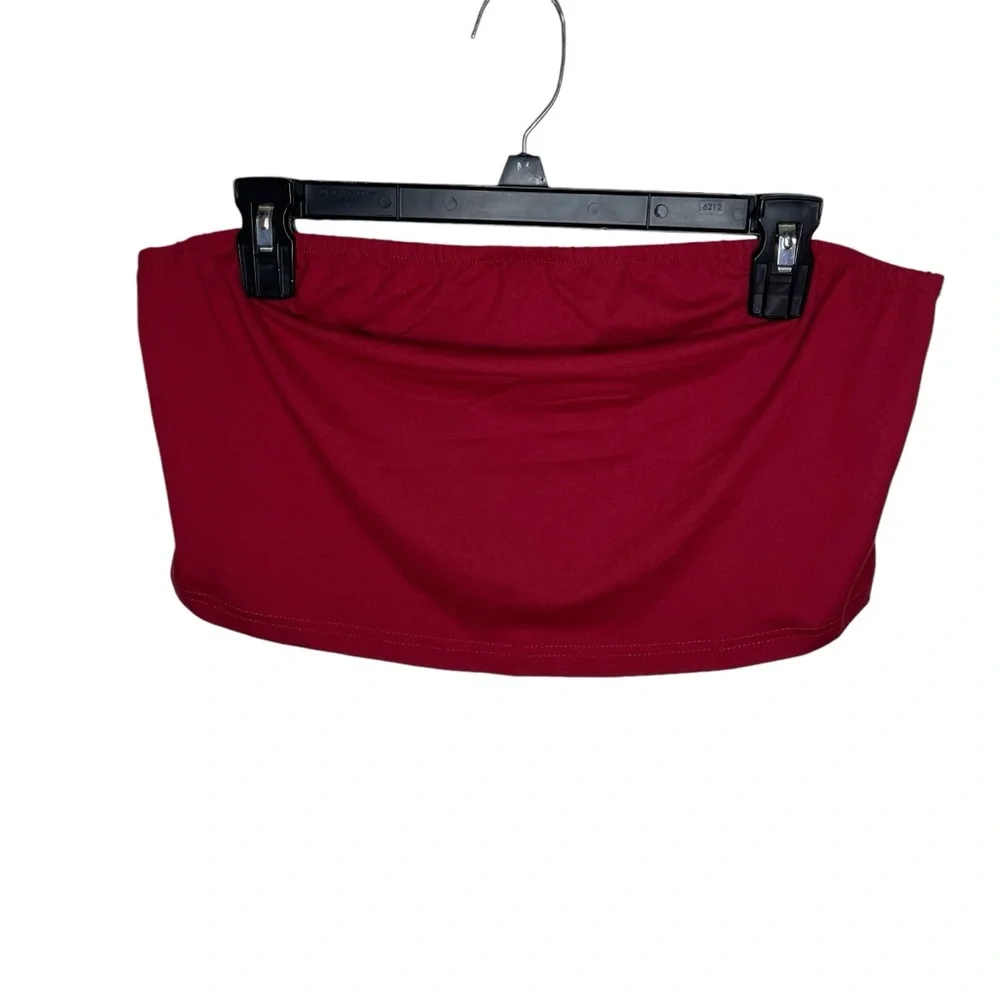 Woman’s Tube Tops / Crop Top - Picture 4 of 9